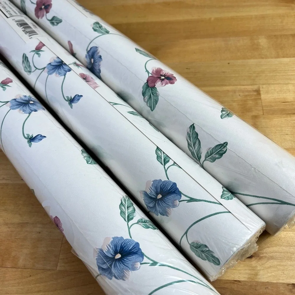 Eisenhart Wallcovering Wall Paper KB 08701 Floral 3 Rolls White New Pansy